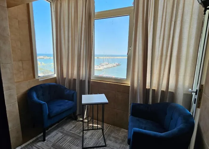 Blue Marina Sea View Apartamento